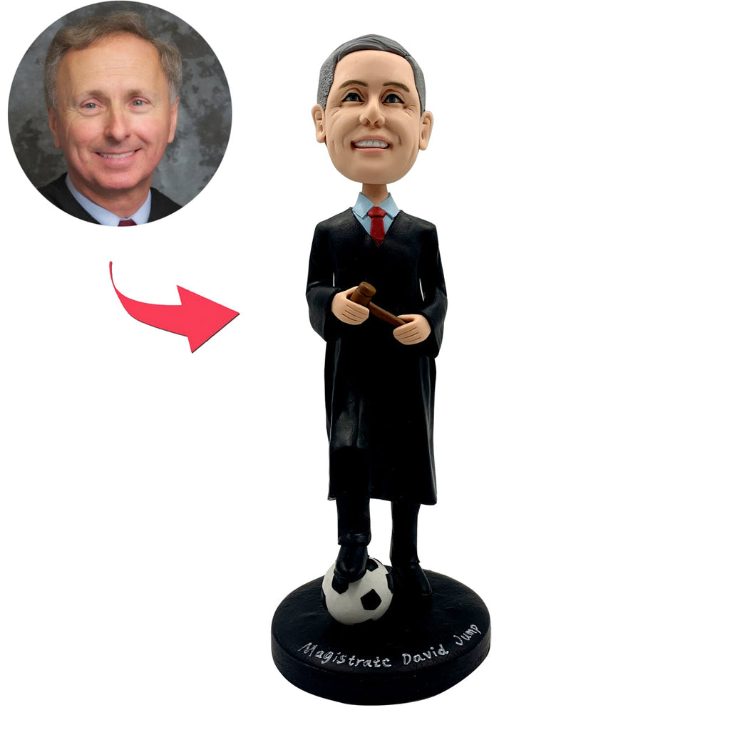 Bobblehead niestandardowy sędzia z piłką nożną