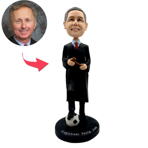 Bobblehead niestandardowy sędzia z piłką nożną