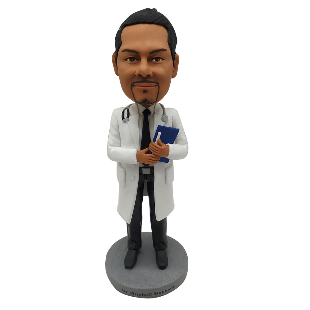 Niestandardowy Doktor Bobblehead w pracy