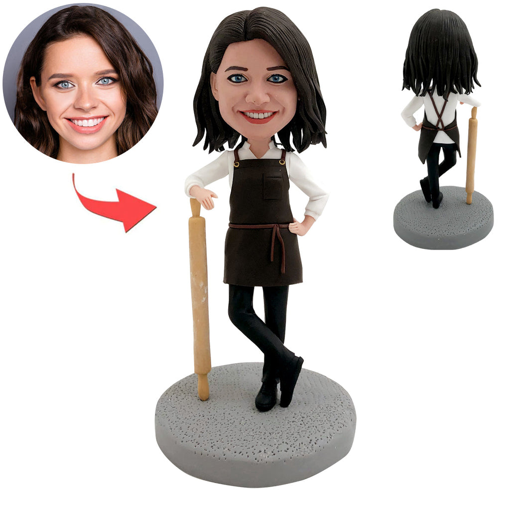 Niestandardowa mama szefa kuchni Bobblehead z wałkiem do ciasta