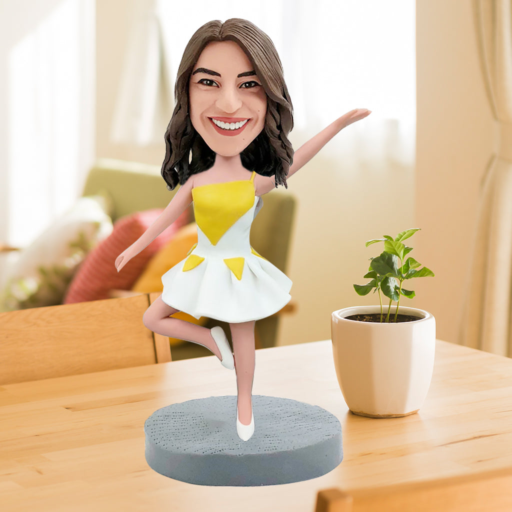 Niestandardowa figurka Bobblehead z wesołą pozą
