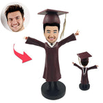 Rzemiosło Bobbleheads na zakończenie roku szkolnego