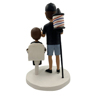 Fryzjer Bobblehead Z Dzieckiem