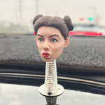 Spersonalizowana żeńska deska rozdzielcza samochodu Bobblehead