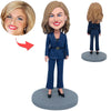 Niestandardowa figurka Bobblehead dla pani biurowej w granatowym garniturze