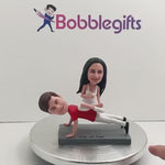 Pomysły na prezent na Walentynki – niestandardowa para jogi Bobblehead