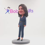 Niestandardowa figurka Bobblehead dla pani biurowej w granatowym garniturze