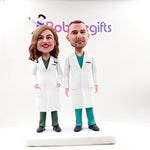 Niestandardowa figurka Bobblehead dla pary superlekarzy